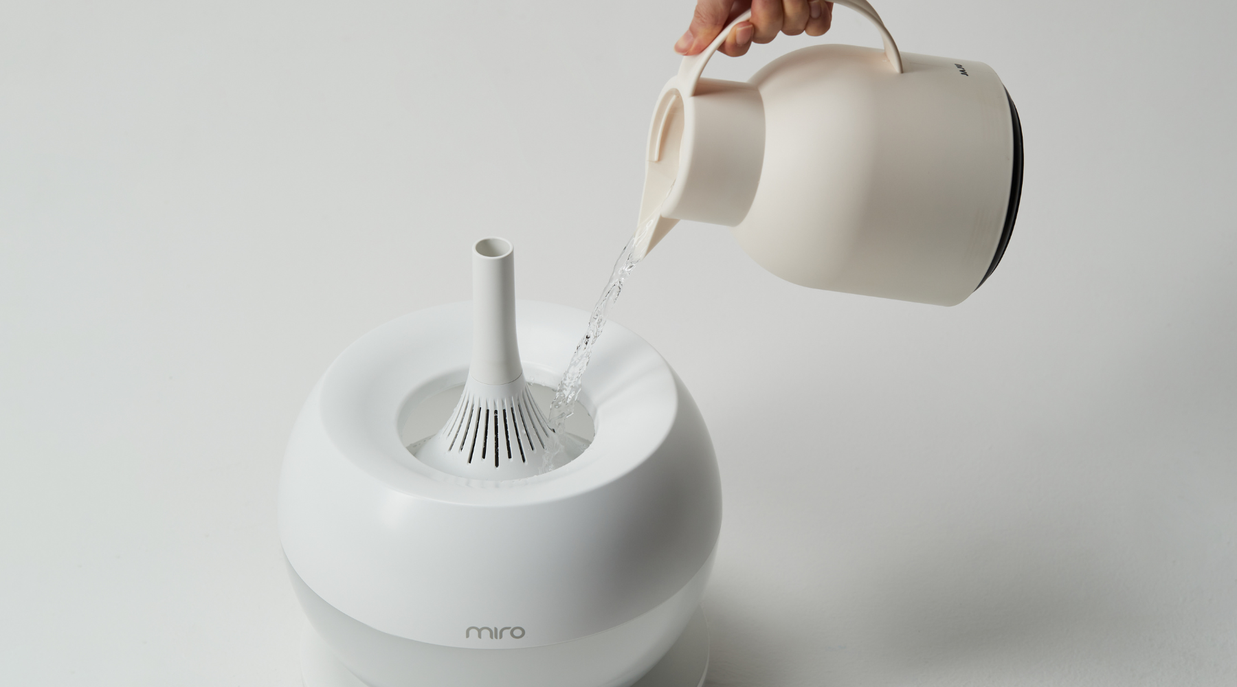 Miro humidifier maintenance schedule infographic